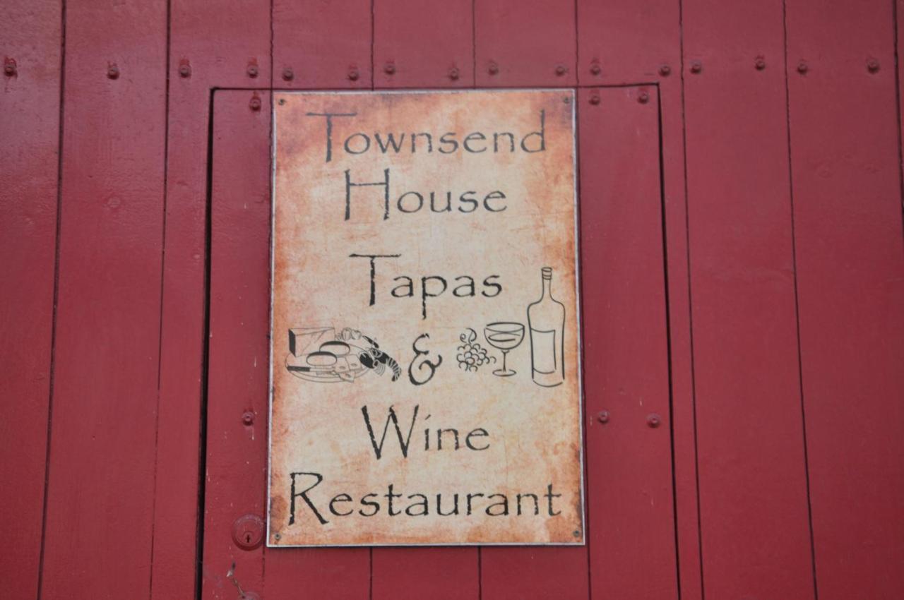 Townsend House Guest House Birr Ngoại thất bức ảnh
