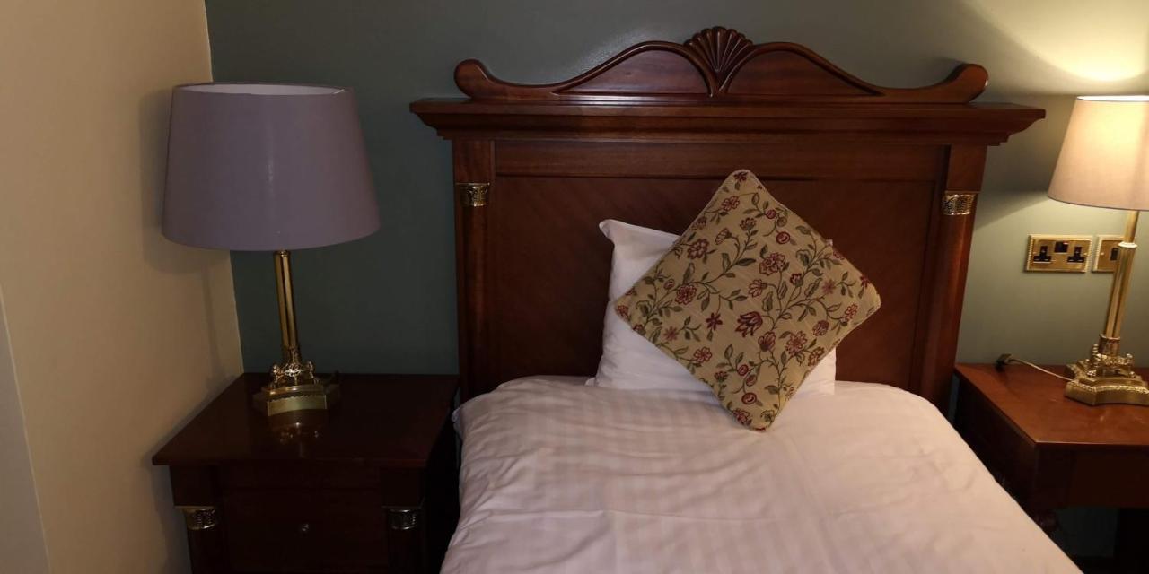 Townsend House Guest House Birr Ngoại thất bức ảnh